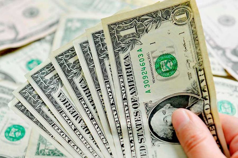 Dólar abrió jornada al alza a $4.251,25