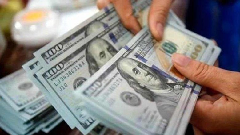 Dólar en alza a $4.390,93