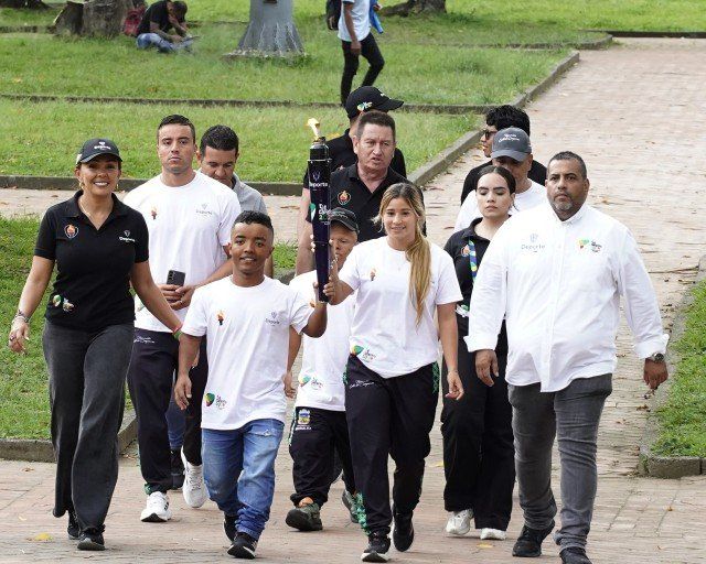 llama olimpica juegos juveniles ed