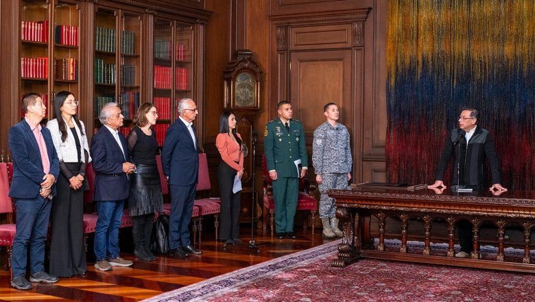 ‘‘Vigilar las EPS’ e investigar a fondo posible corrupción en Coosalud pide Petro