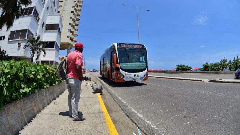 Más cartageneros siguen prefiriendo moverse en su sistema Transcaribe