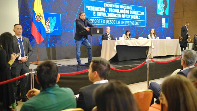 Enseñanza de matemática y programación, prioridades del Gobierno para que Colombia esté a la vanguardia de la Inteligencia Artificial