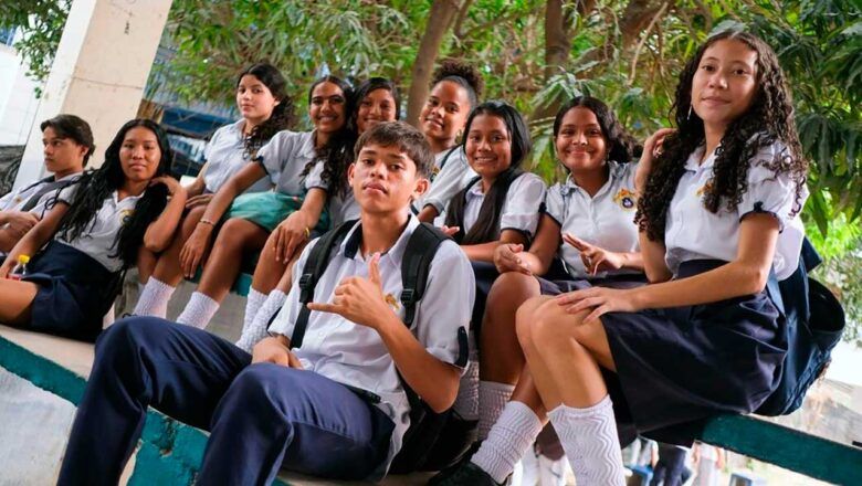 ‘Nueva Pangea’, la estrategia de educación financiera para más de 100 mil estudiantes