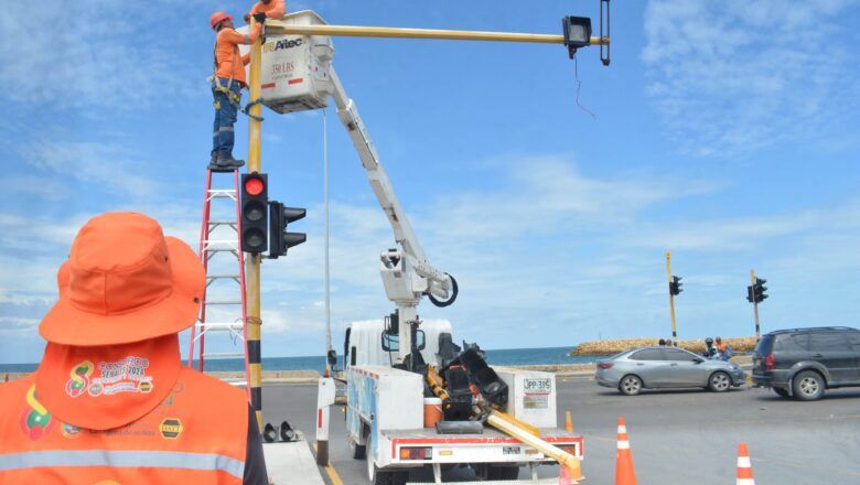 Barranquilla estrena semáforo inclusivo que mejora la accesibilidad en la calle 76 con carrera 56