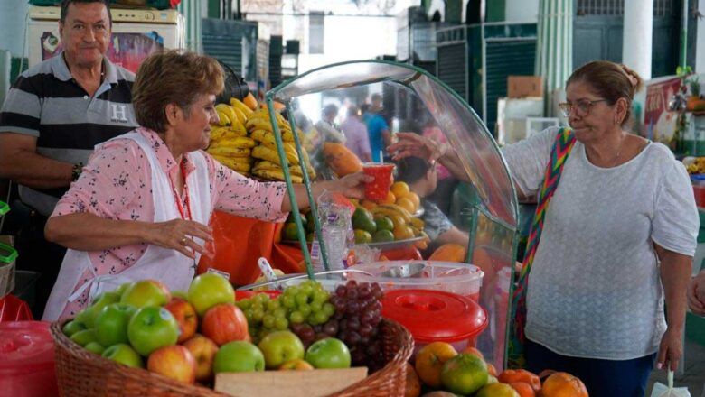Abastecimiento de alimentos en el país aumentó 9,8 % en marzo de 2025, jalonado por frutas, hortalizas y tubérculos