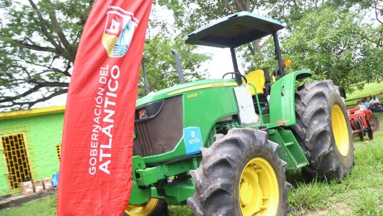 Gobernación del Atlántico lanza estrategia para modernizar el campo con maquinaria, semillas y formación
