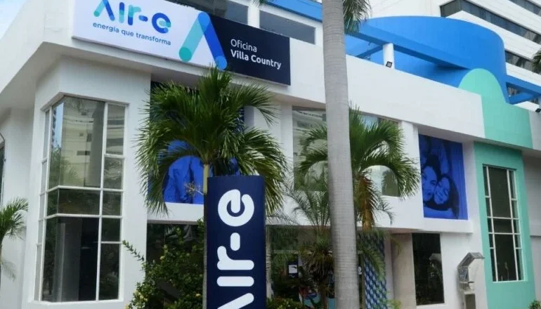 Nelson Javier Vásquez Torres asume como nuevo agente interventor de Air-e