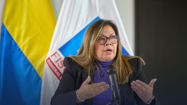 Se presentó ante Fiscalía mujer que se vio acompañando al sicario del senador Miguel Uribe