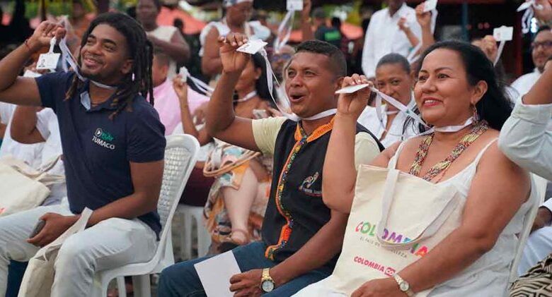 Se gradúan primeros guías de turismo profesionales del Pacífico colombiano