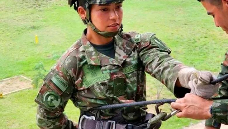 Destacan desempeño de 32 capitanes mujeres que culminaron curso de Comando para ascender al grado de mayor