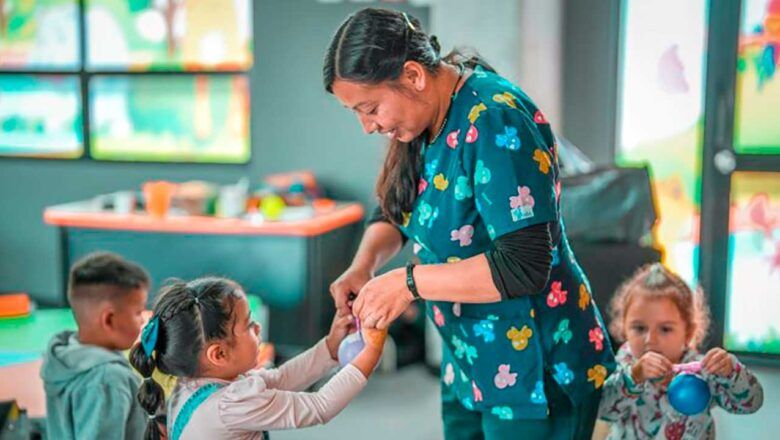 Más de 1.700 docentes de educación inicial se formarán en universidades oficiales en pedagogía, arte y oralidad