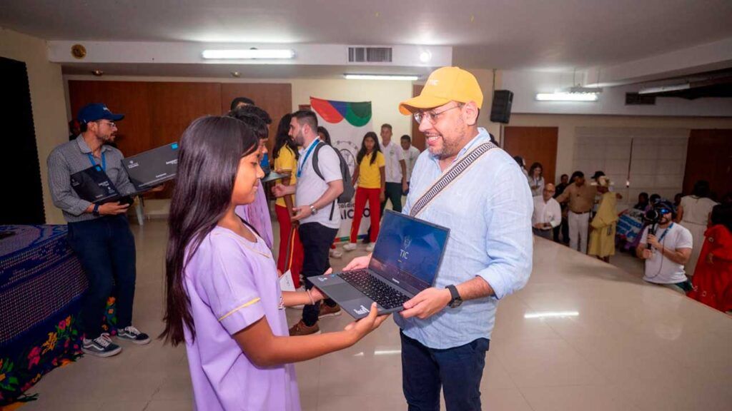 Ministerio TIC invierte $116.887 millones en conectividad, innovación y tecnología para La Guajira 250817 Ministerio TIC invierte 116887 millones en conectividad innovacion y tecnologia 1 1280