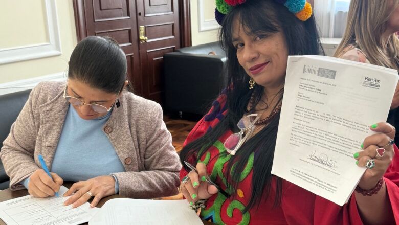 Congreso unificará las casas Colombia en el exterior para promover la cultura y la paz