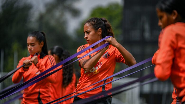 Primer entrenamiento de la Selección Colombia Femenina Sub20 en Asunción, Paraguay