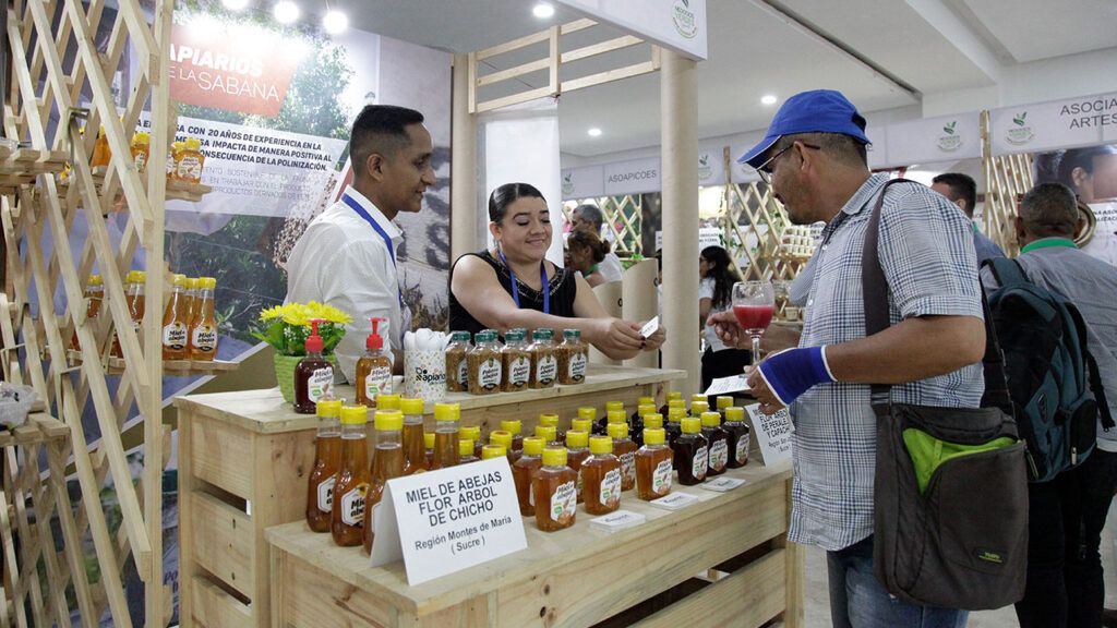 feria de negocios emprendimiento ed