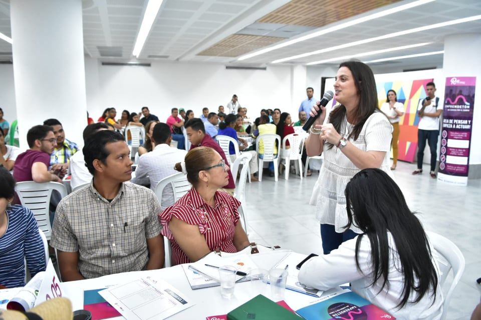 Más de 60 participantes se unieron al Encuentro de Jóvenes Emprendedores jovenes emprendedores ed