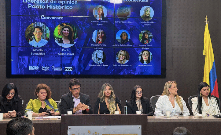 Lideresas de opinión Digitales son reconocidas y exaltadas en el Congreso