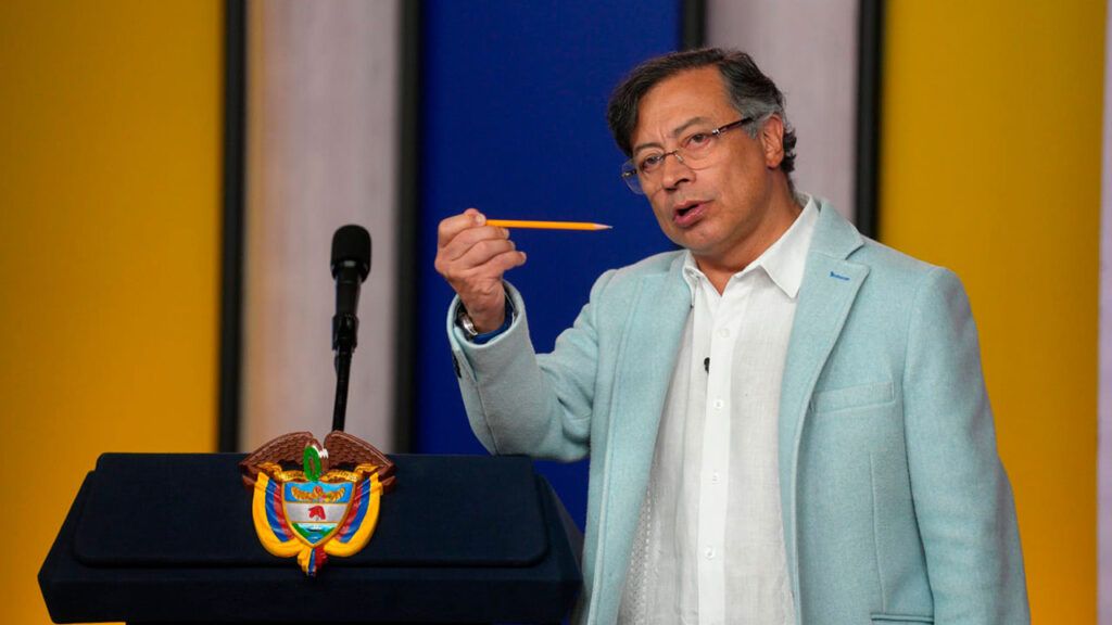Gustavo Petro Urrego ed