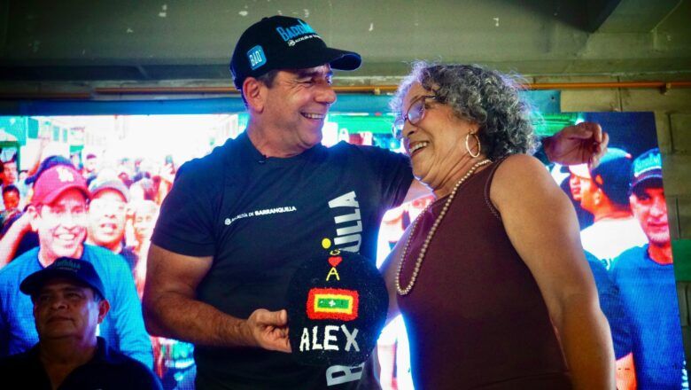 Alcalde Char hace ‘entregatón’ de 800 nuevos mejoramientos de vivienda a familias barranquilleras