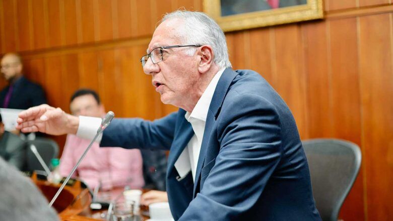 Ponencia alternativa de reforma a la salud pretende regalar $60 billones a las EPS: Minsalud