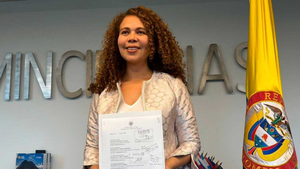 Gobierno indica urgencia para proyecto de Ley de Inteligencia Artificial proyecto de Ley de Inteligencia ed