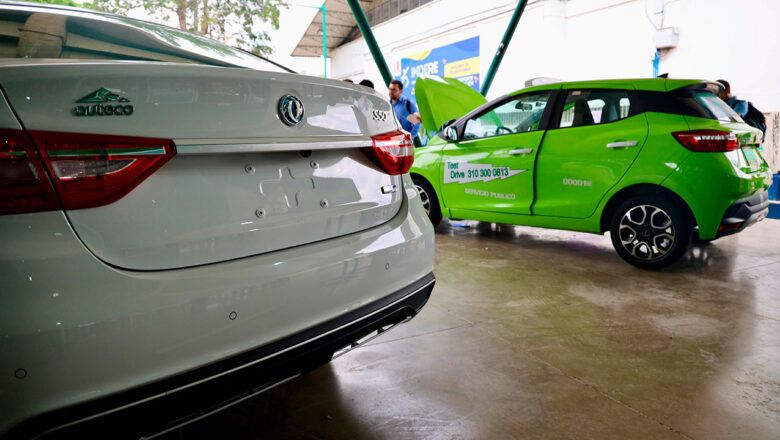 $12 mil millones para el último trimestre de 2025 en programa de taxis eléctricos anuncia Mintransporte