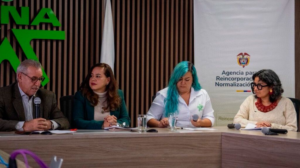 $5.600 millones para financiar emprendimientos de firmantes de paz proyectos firmantes de paz ed