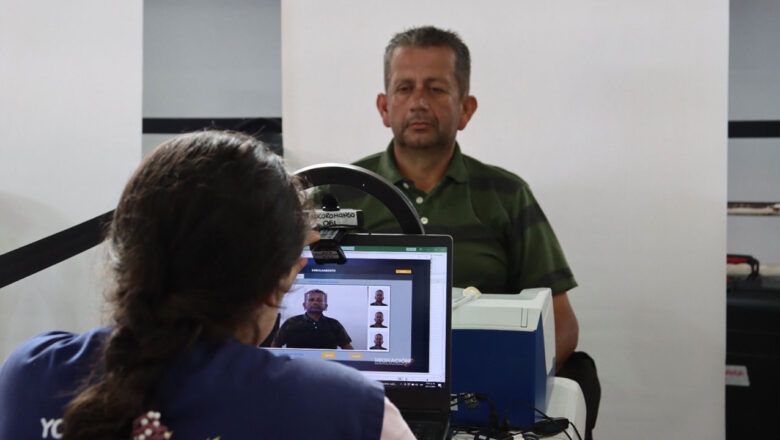 Más de dos millones de venezolanos se han regularizado en Colombia