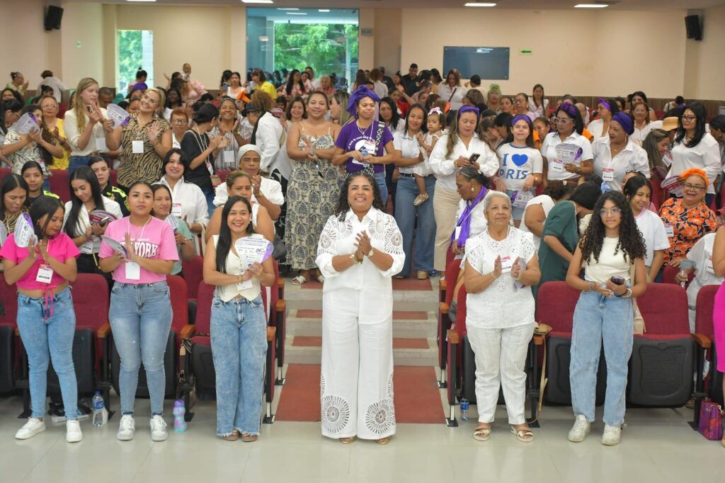 Mujeres de Santa Marta conmemoraron la vida y la lucha contra la violencia, con un mensaje de esperanza mujeres santa marta ed