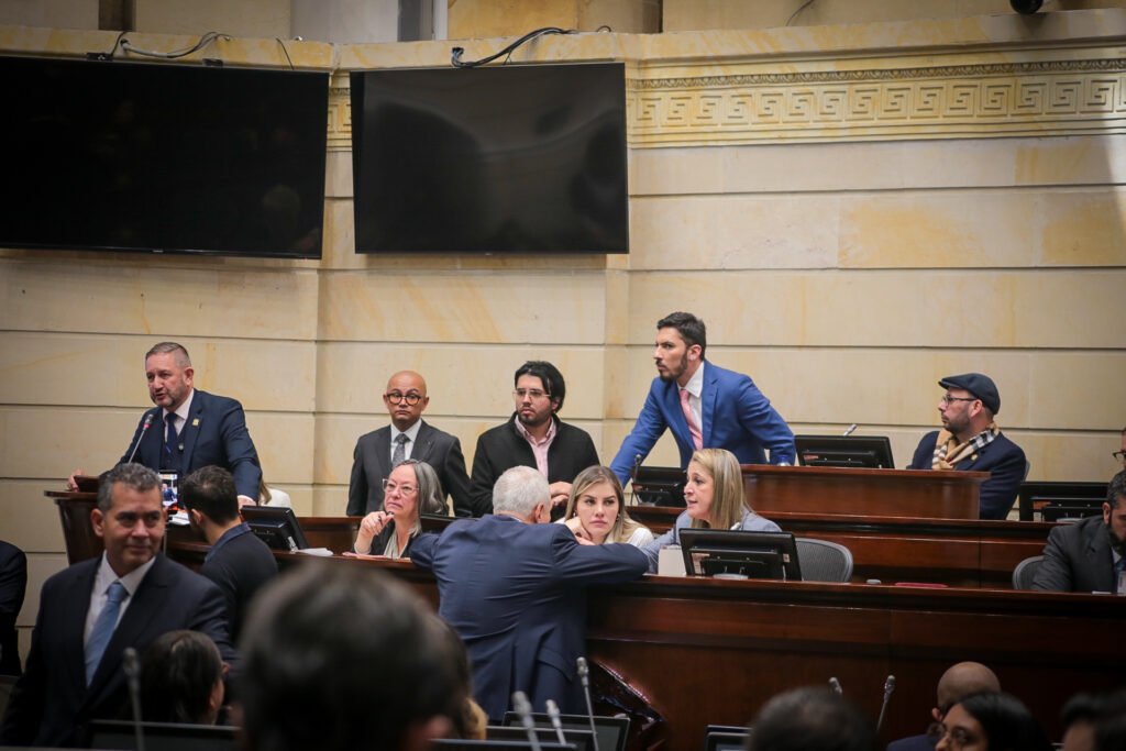 Aprobada ponencia que mantiene vivo el ministerio de Igualdad y Equidad