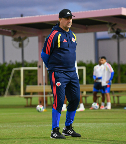 «Vamos a trabajar desde ya para el Mundial»: Néstor Lorenzo, director técnico de la Selección Colombia lorenzo ed e1765035071803