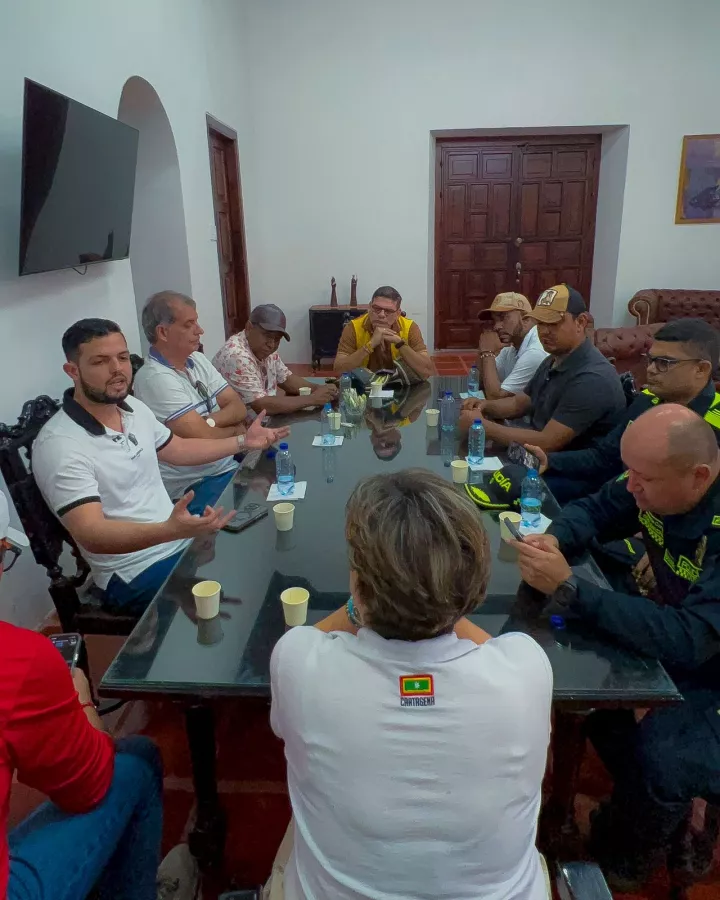 reunion alcaldia y cocheros de cartagena ed
