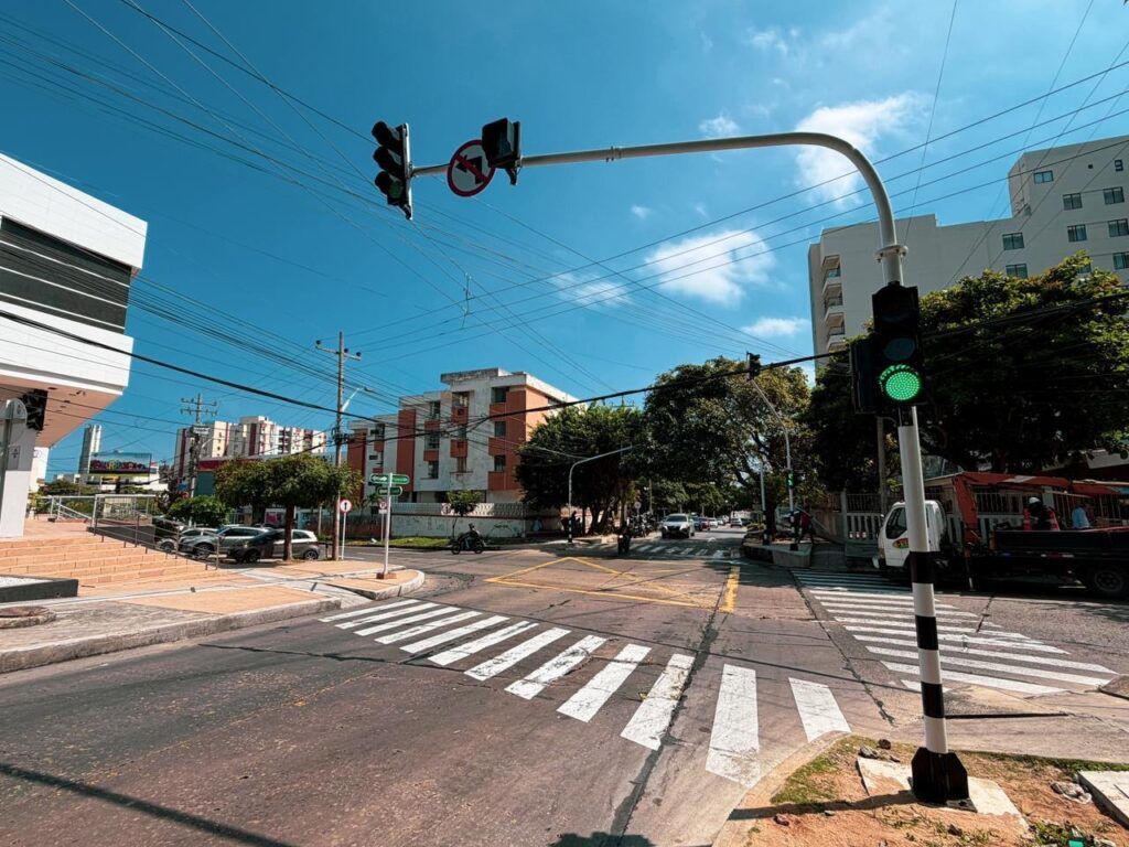Desde hoy se habilitan 3 nuevos semáforos en Barranquilla semaforo baq ed