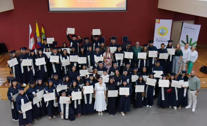 Cartagena cuenta con 209 nuevos profesionales del turismo gracias a la Escuela de Oficios Hoteleros y Turísticos