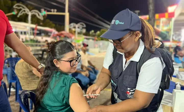 ”De regreso a clases con toda la protección- #Vacúnate”: Este viernes hay “Vacunatón nocturno”