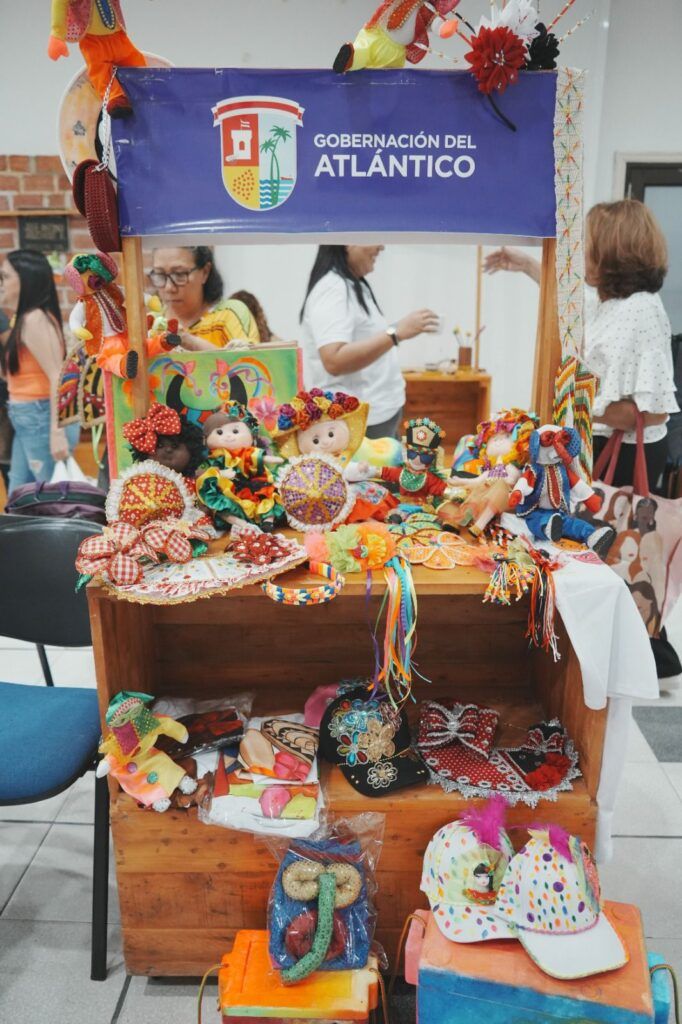 Vuelve la feria “Mujer que Emprende, Mujer que Brilla” con lo mejor para los carnavales
