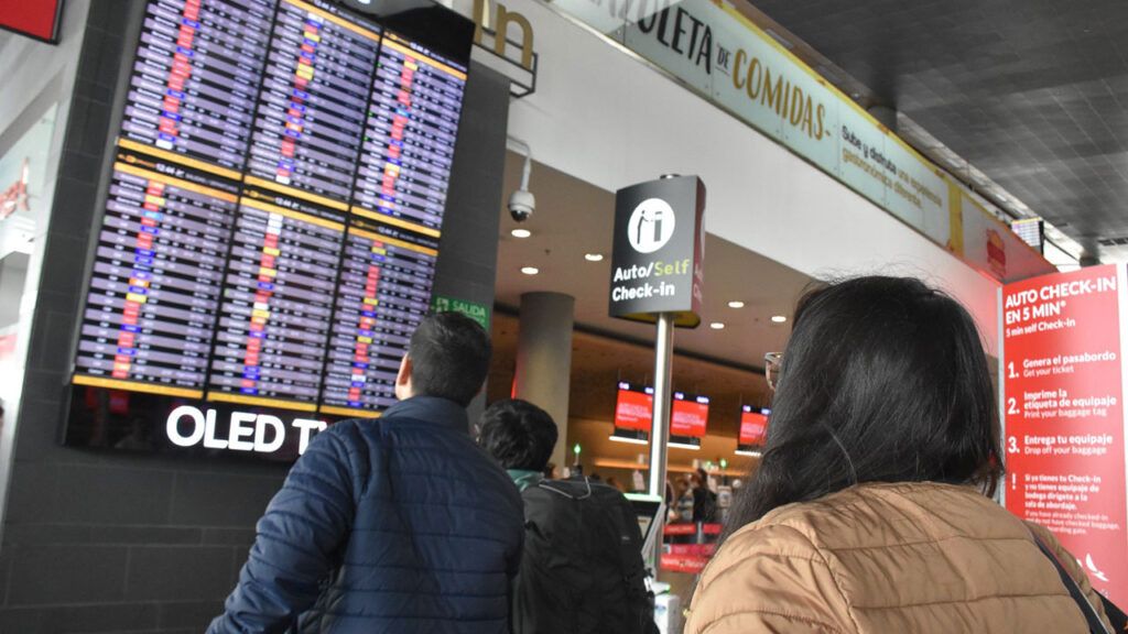 En enero de 2026 el transporte de pasajeros por terminales aéreos aumentó en 15%, y el de carga por corredores férreos en 23%