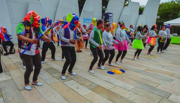 Los parques tienen reina: el Carnaval se tomó estos espacios