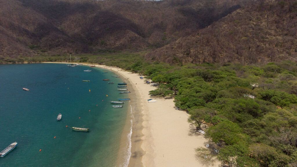Gobierno convoca a la unidad indígena para firmar nuevo decreto de la ‘Línea Negra’ en la Sierra Nevada sierra playa ed