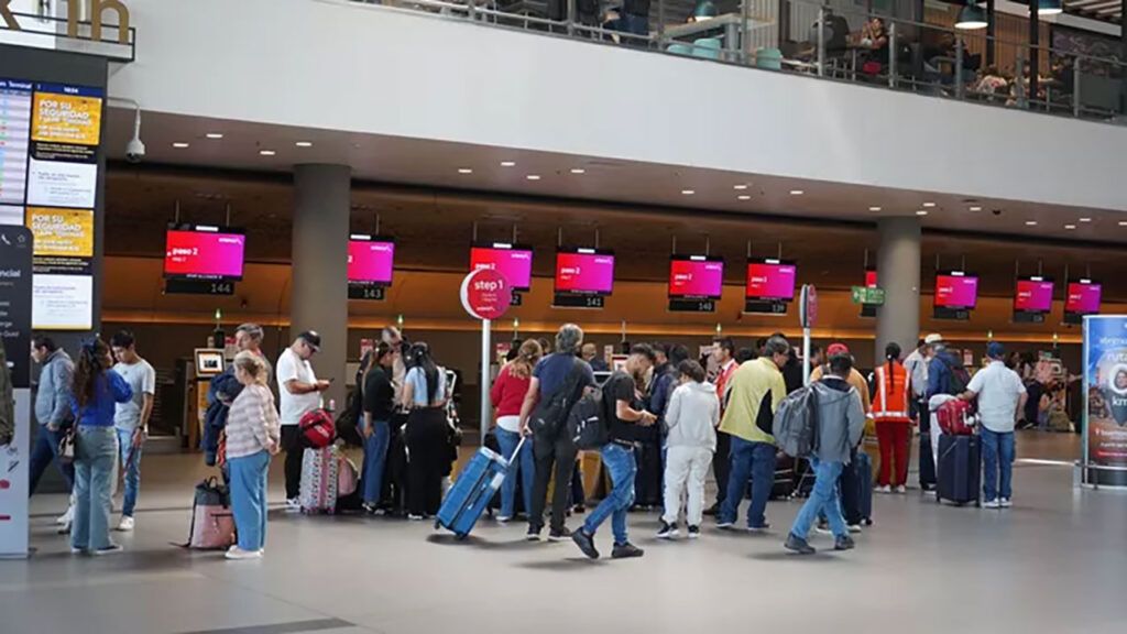 260322 Mas de 4 millones de vehiculos y 835 mil pasajeros se movilizan en puente festivo 1280