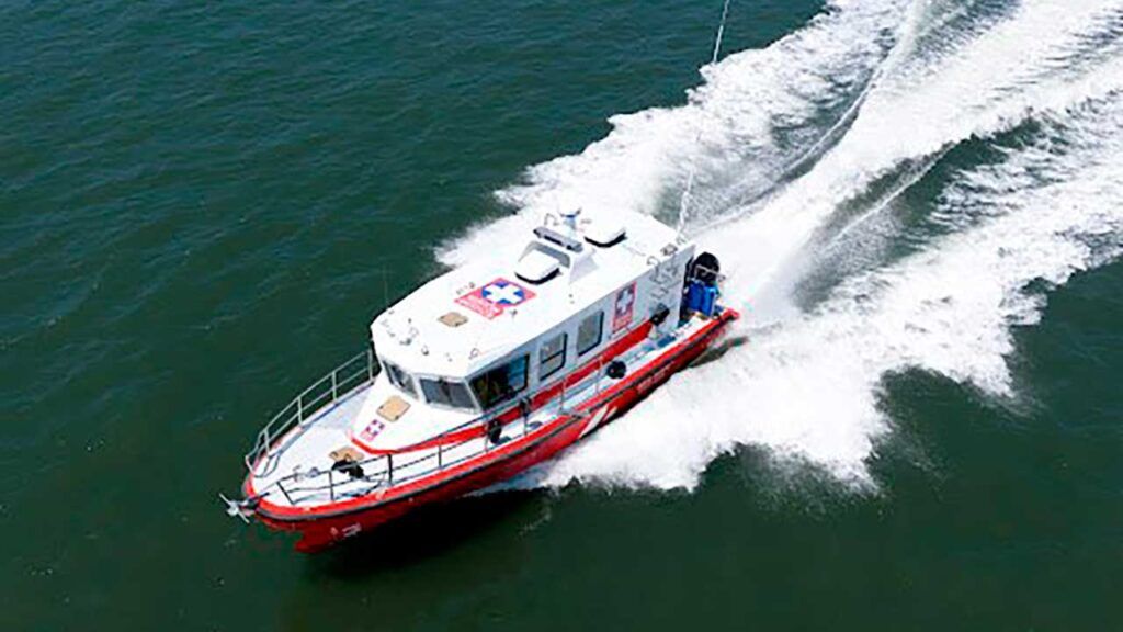 Fortalecen atención en salud en el Caribe insular con nueva lancha medicalizada