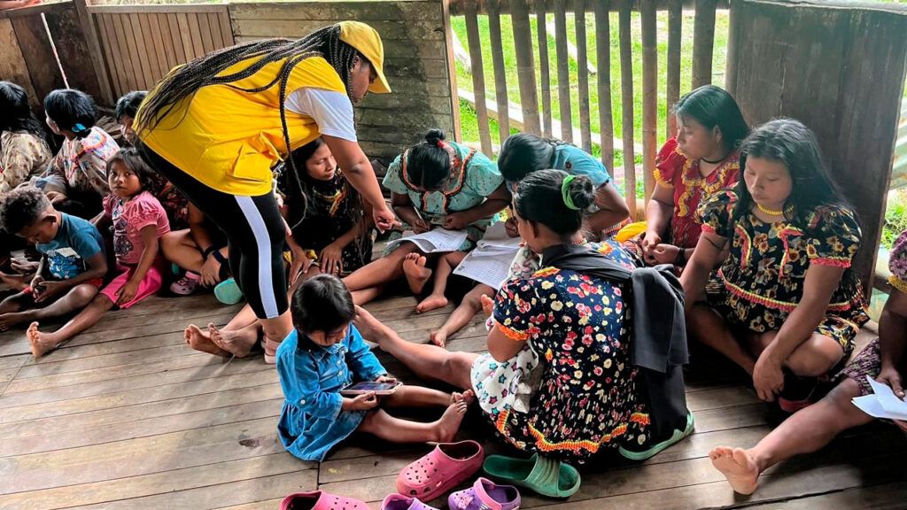 Gobierno destina más de $345.000 millones para atender a víctimas de desplazamiento en el país