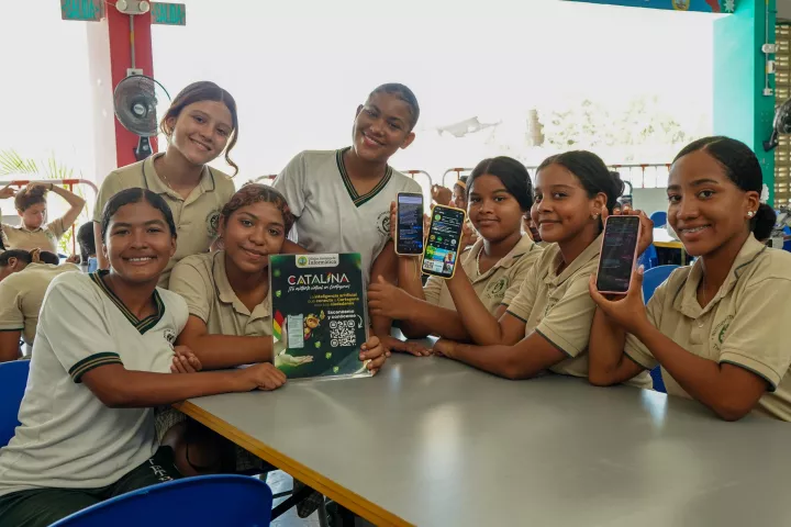 Cartagena inaugura zona WiFi gratuita en Tierra Baja