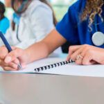 Más de 7.800 internos de medicina reciben su remuneración mensual desde enero pasado