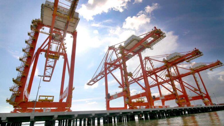 Colombia responde a Ecuador con nivelación de aranceles al 100% para productos provenientes del vecino país