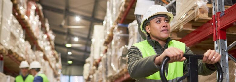 DIAN y ProColombia lanzan jornadas de capacitación gratuitas para exportadores