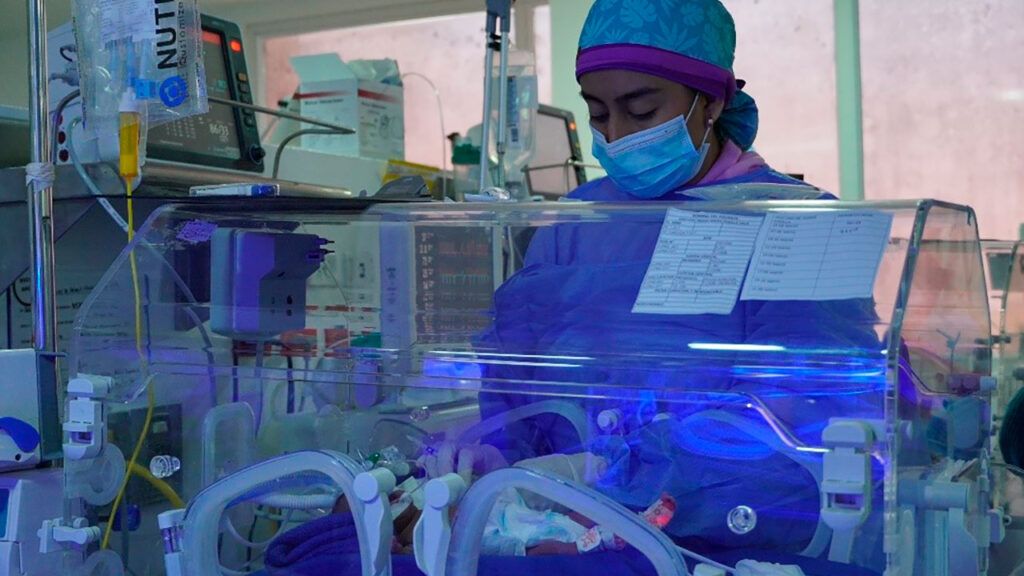 Hospitales intervenidos por la SuperSalud reducen mortalidad materna en Colombia