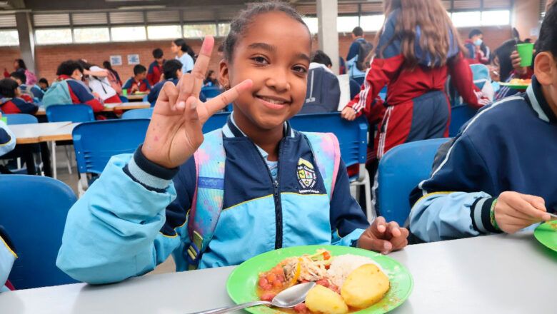 Programa de Alimentación Escolar alcanzó cobertura histórica del 85,5 % y ayudó a reducir el hambre de niños y niñas