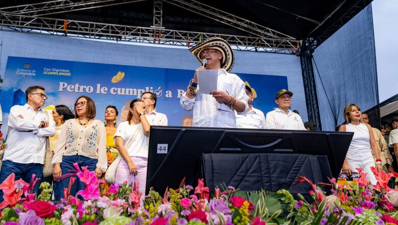 Presidente Petro lanza duros señalamientos contra los Char por educación y violencia en Barranquilla