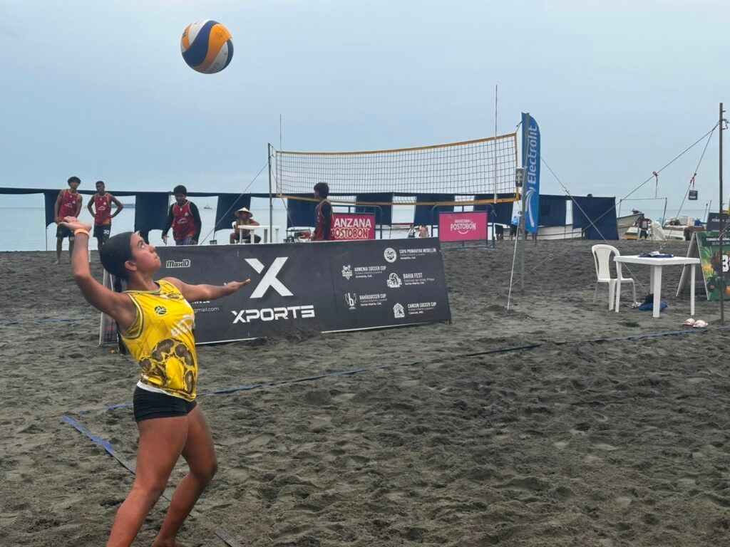 Santa Marta fue sede del Torneo Nacional de Vóley Playa Bahía Fest Las tres jornadas estuvieron marcadas por emocionantes encuentros deportivos que permitieron a los asistentes disfrutar del talento de destacados exponentes del voley playa